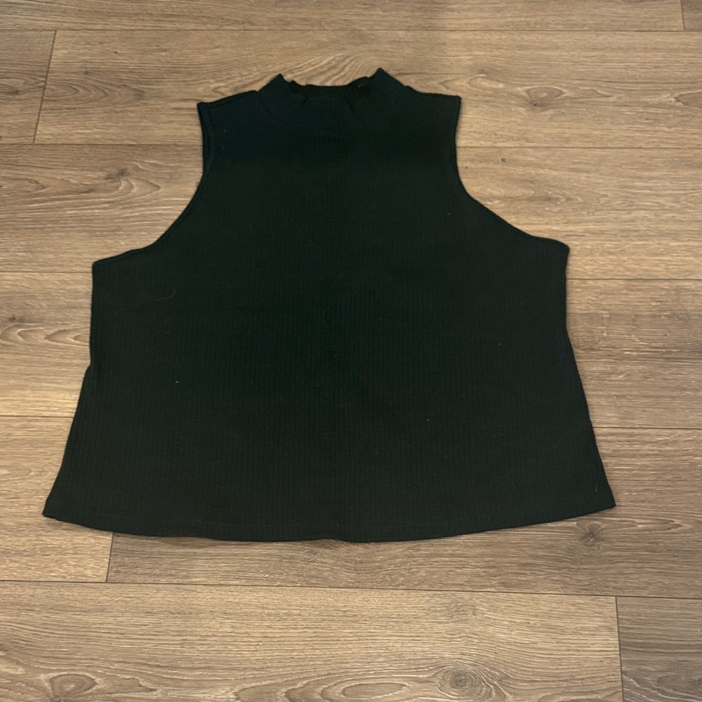 Old Navy Black Sleeveless Tank Top